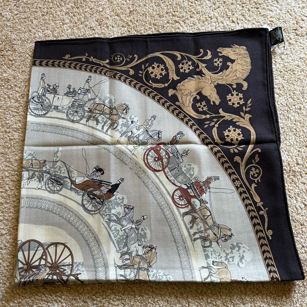 NWT Equestrian Horse Carriage Silk Wool Scarf 100x100cm Hermes Style - Picture 9 of 10